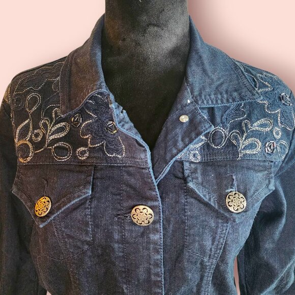Chico's Platinum Dark Wash Denim Jacket embroidered beaded boho country western - Picture 3 of 9